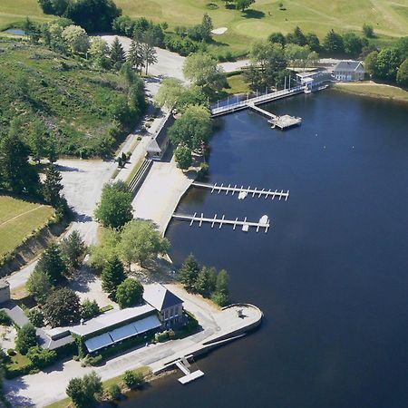 Logis Hotel Du Lac Neuvic  ภายนอก รูปภาพ