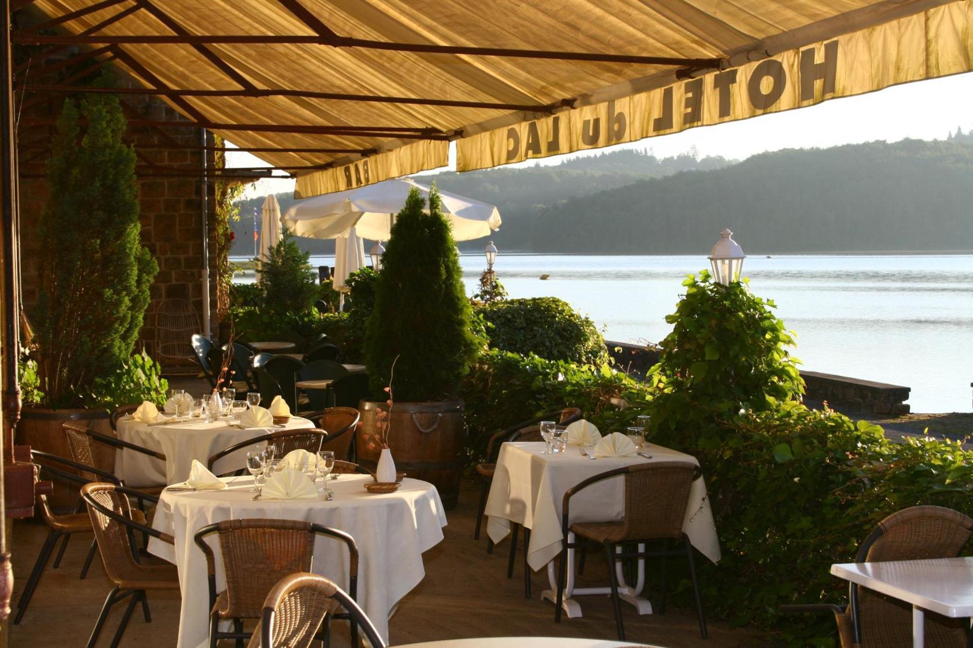 Logis Hotel Du Lac Neuvic  ภายนอก รูปภาพ