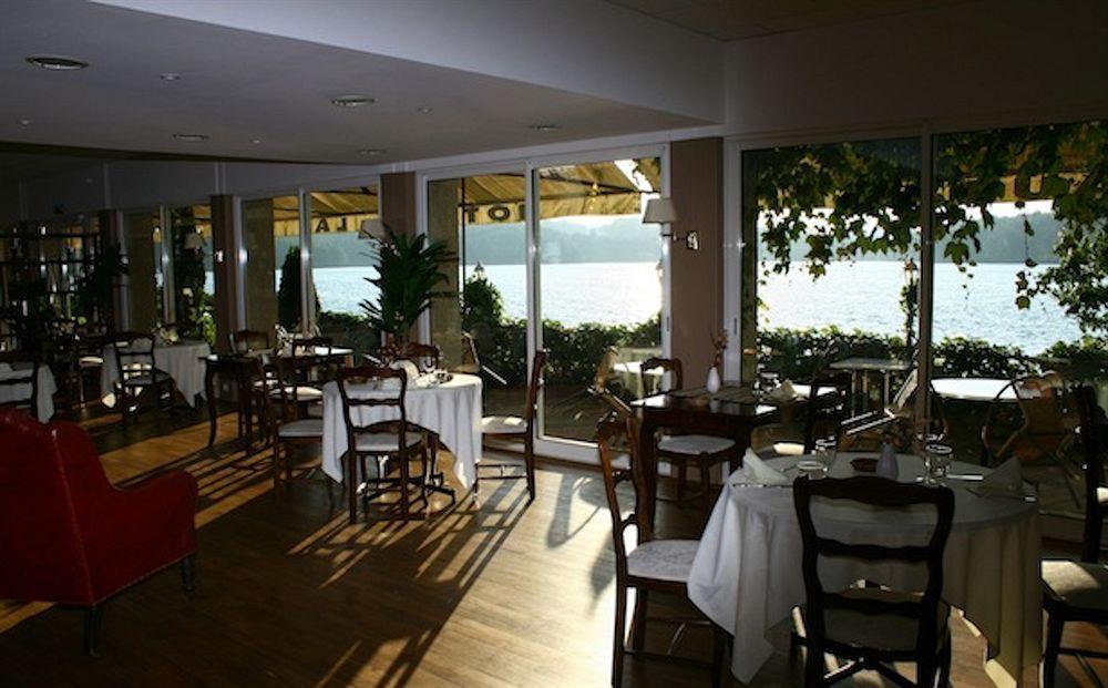 Logis Hotel Du Lac Neuvic  ภายนอก รูปภาพ